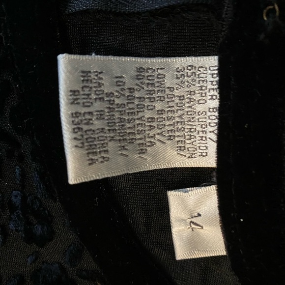 VINTAGE Jacqueline Ferrar Size 14 Black Maxi Velour Dress Sheer Lace De… - Picture 11 of 12